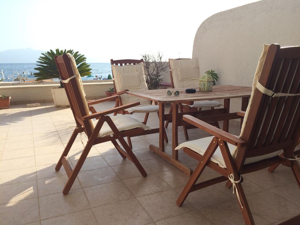Wonderful Bay Apartment Sarande